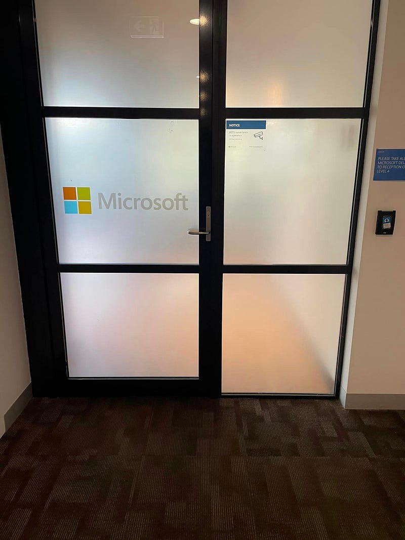 微軟坎培拉辦公室-門口