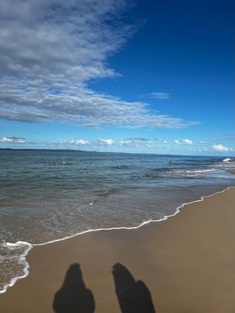 EC 與室友 C 的合照