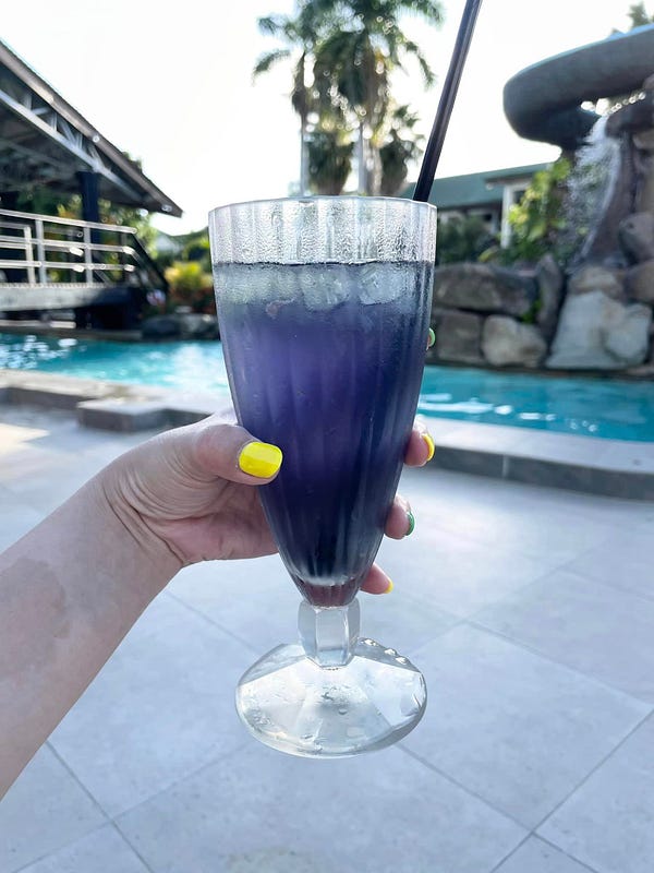 Blue Heaven 調酒攪拌後