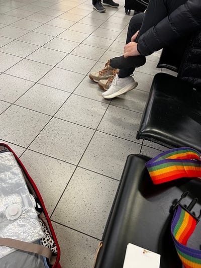 Kathmandu 防水登山靴