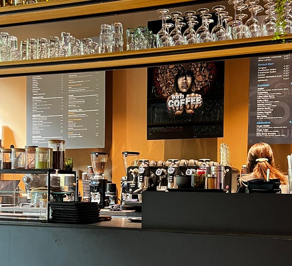 WHY Coffee 文青咖啡廳