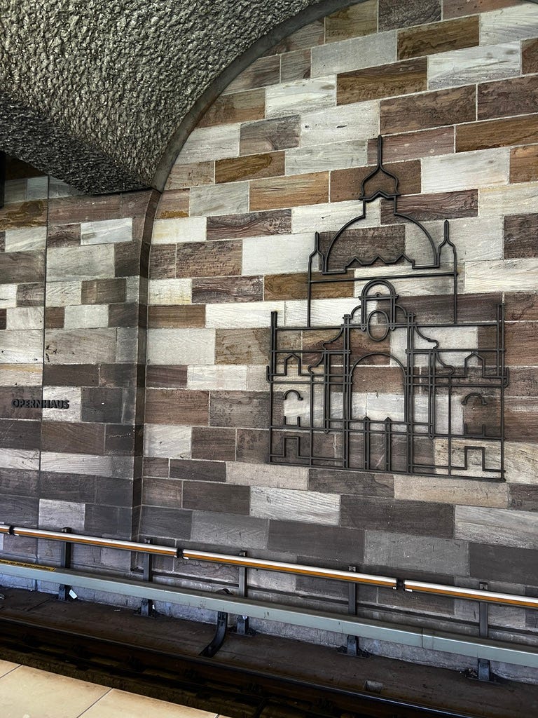 紐倫堡地鐵站現代化設計