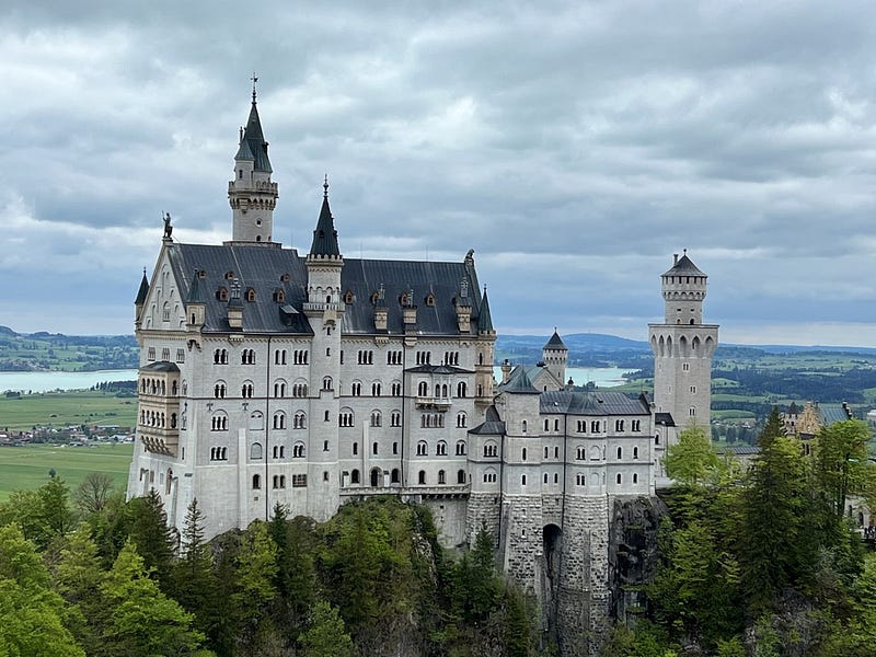 瑪麗安橋上新天鵝堡最佳拍攝角度