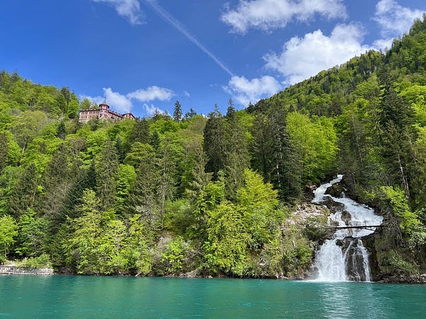 布里恩茨湖觀光遊船甲板