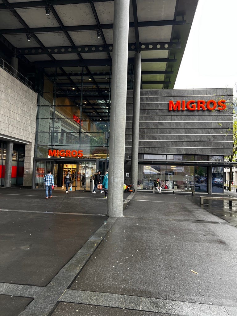 瑞士連鎖超市Migros外觀
