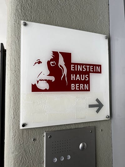 愛因斯坦伯恩故居外觀建築