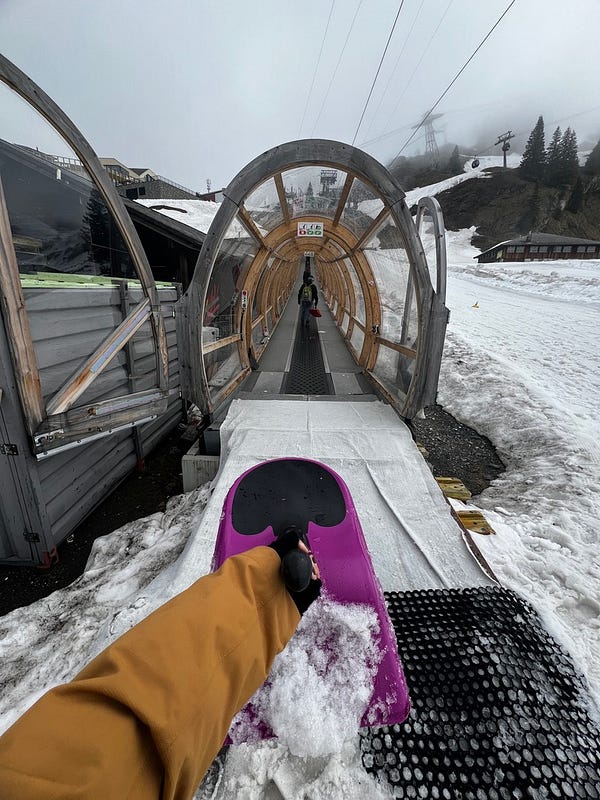 鐵力士山免費雪上樂園
