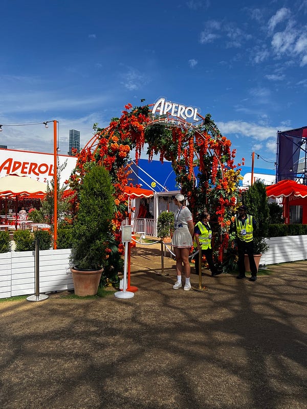 澳網園區熱鬧景象