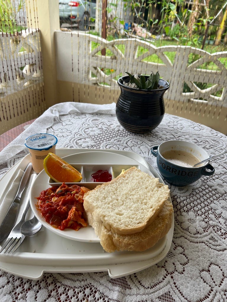 民宿奶奶手作豐盛早餐