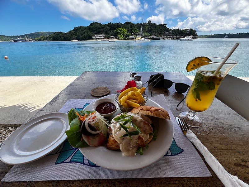 水景餐廳戶外用餐區