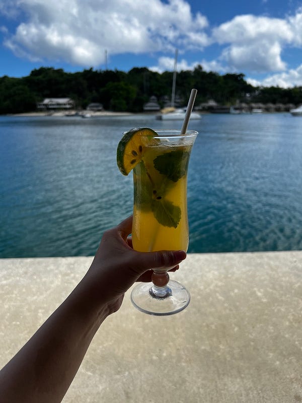 Waterfront 餐廳港口美景