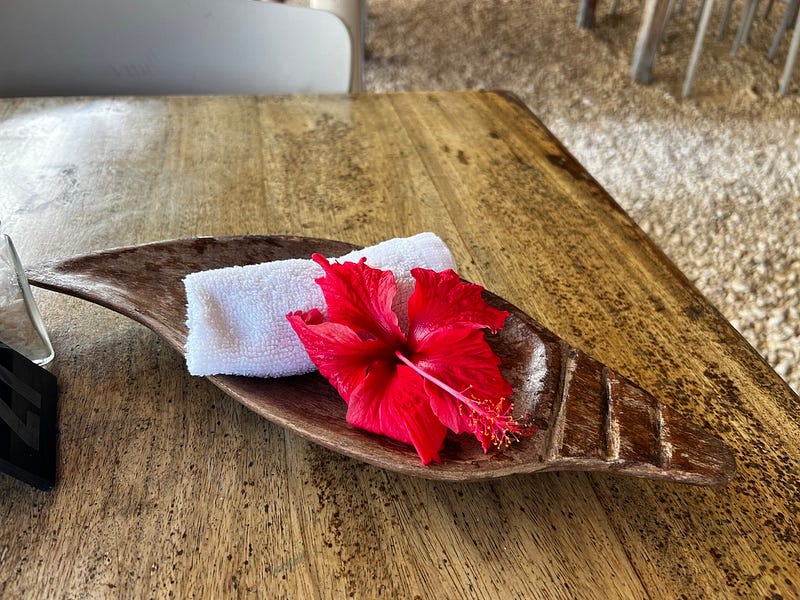 港口景觀餐廳內裝